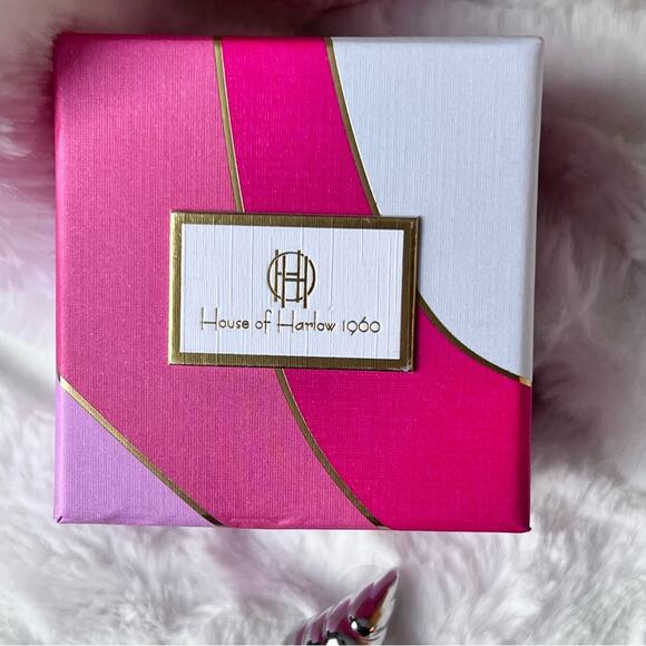 🆕 Chunky Silver Earrings Statement Tear Drop Croissant Crescent 80’s Mob Wife - Picture 3 of 10